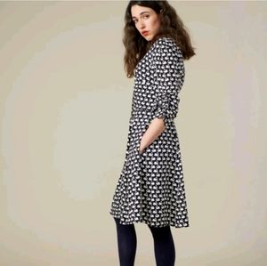 Emily and Fin Felicity swans dress